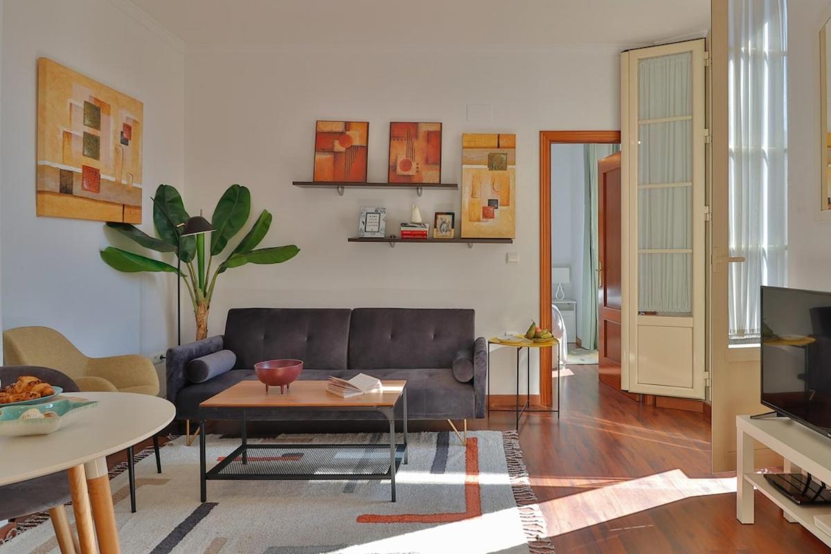 Appartement C61 - Brand New One Bedroom Cathedral Views